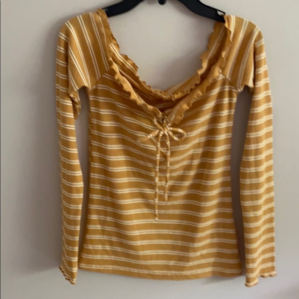 Aeropostale long sleeve ribbed striped t-shirt
